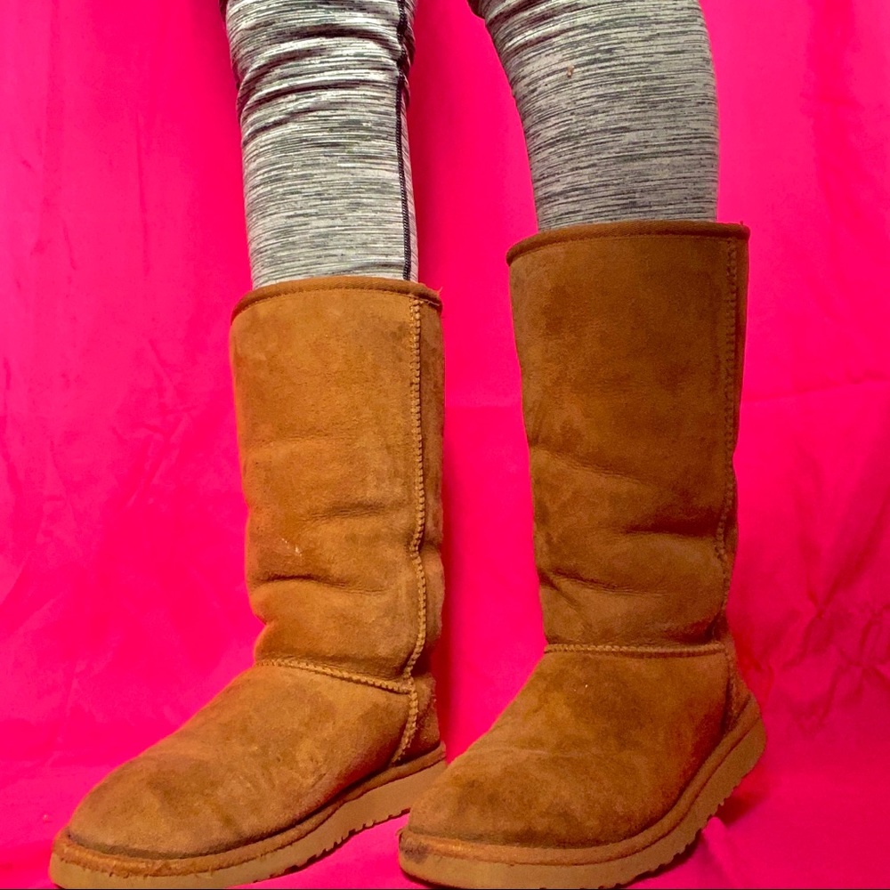 UGG Women’s Classic Tall Boot